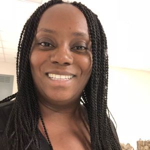 Meet your Posher, Sharon